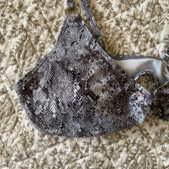 Grey Snakeskin Print Bikini Top *HOST PICK* - Picture 2 of 13
